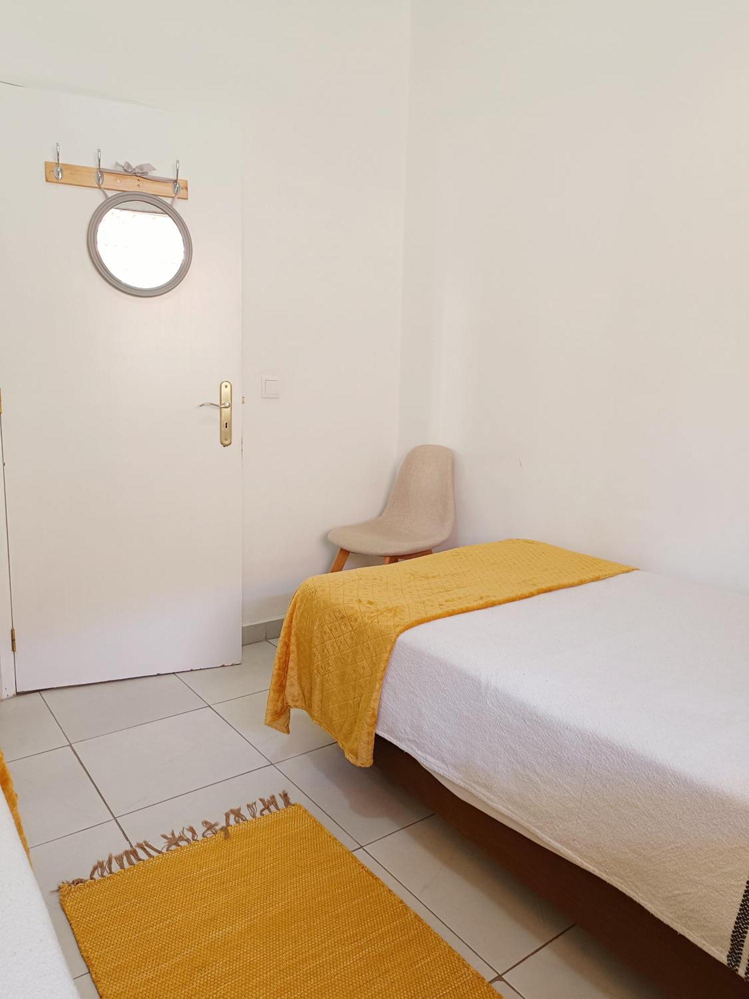 Home & Flower - Private Bedrooms Funchal Rom bilde